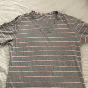Men’s lulu striped tee shirt. Good used condition, no stains.